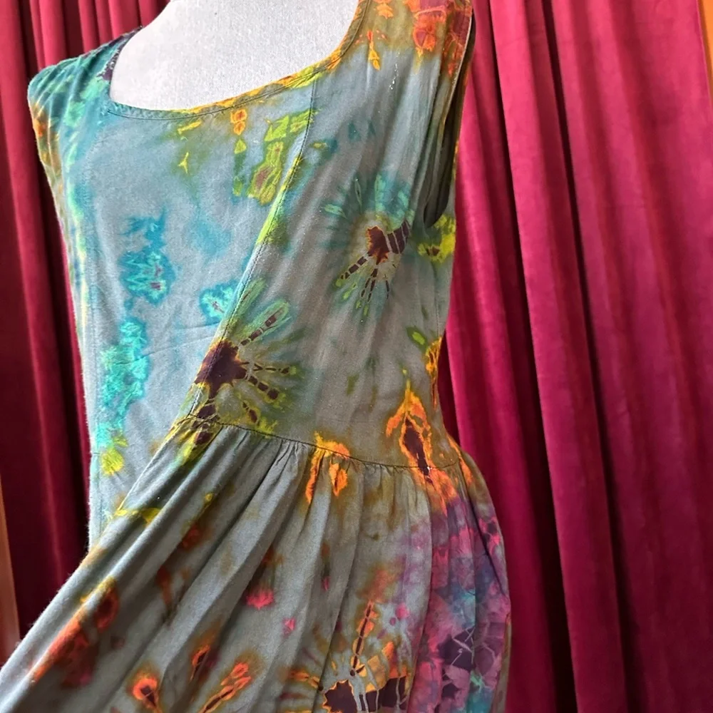 Sacred Threads Tie Dye Tank Tunic one size w/gather details on side square neck - Picture 2 of 11